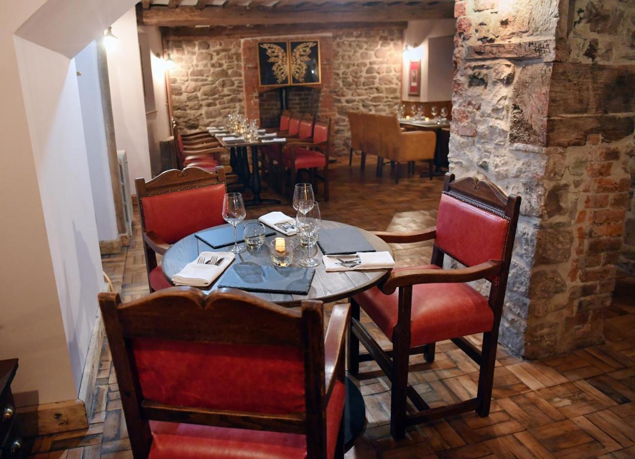 Alfred Russel Wallace Restaurant With Rooms Usk Exterior foto